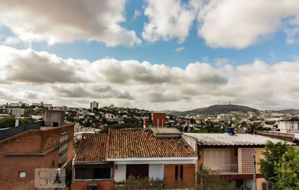 Cobertura para venda no bairro Medianeira em Porto Alegre