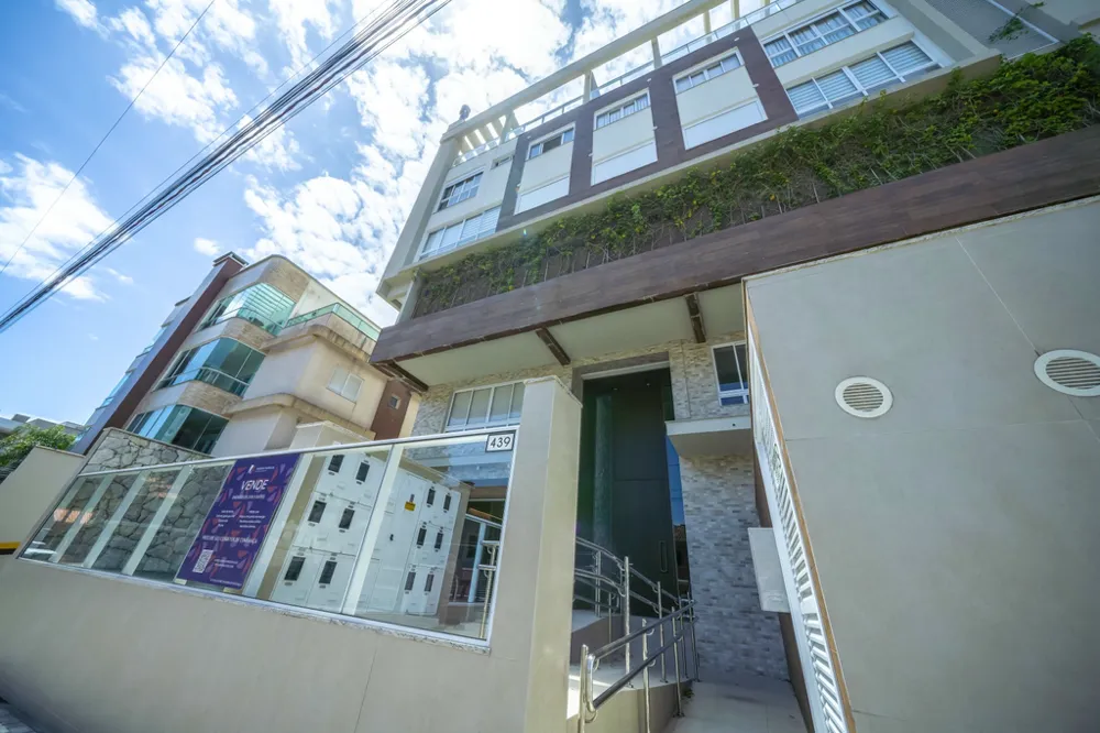 Cobertura Duplex para venda no bairro Mariscal em Bombinhas