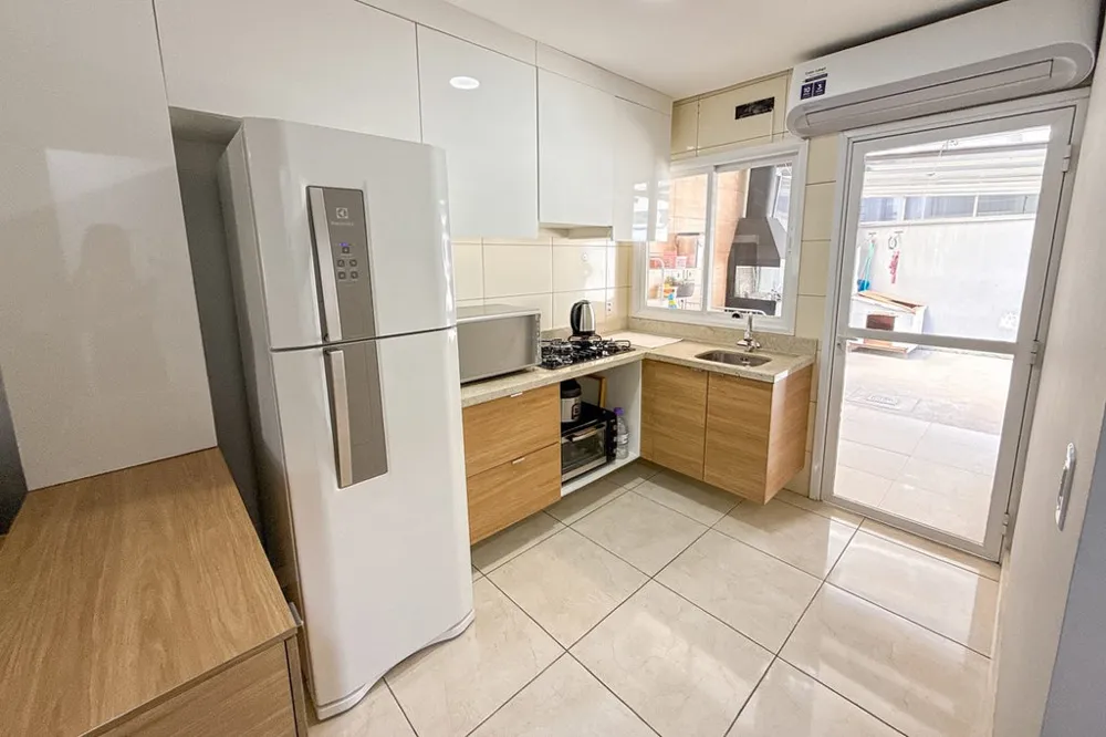 Casa para venda no bairro Igara em Canoas