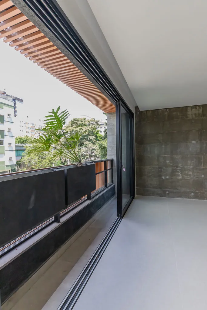 Apartamento para venda no bairro Moinhos de Vento em Porto Alegre