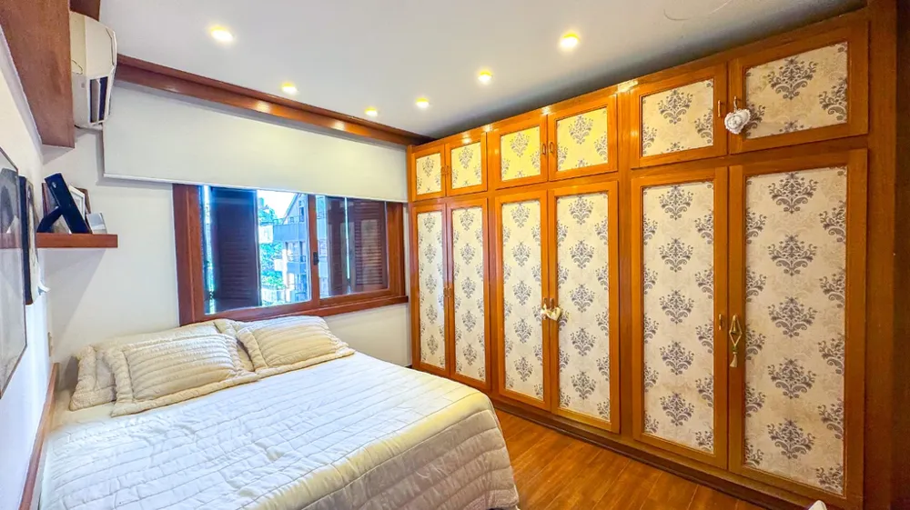 Cobertura Duplex para venda no bairro Petrópolis em Porto Alegre
