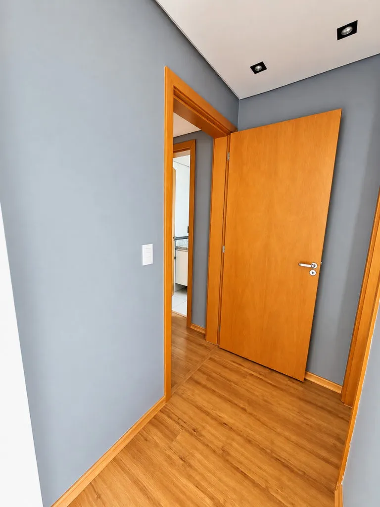 Apartamento para venda no bairro Passo da Areia em Porto Alegre