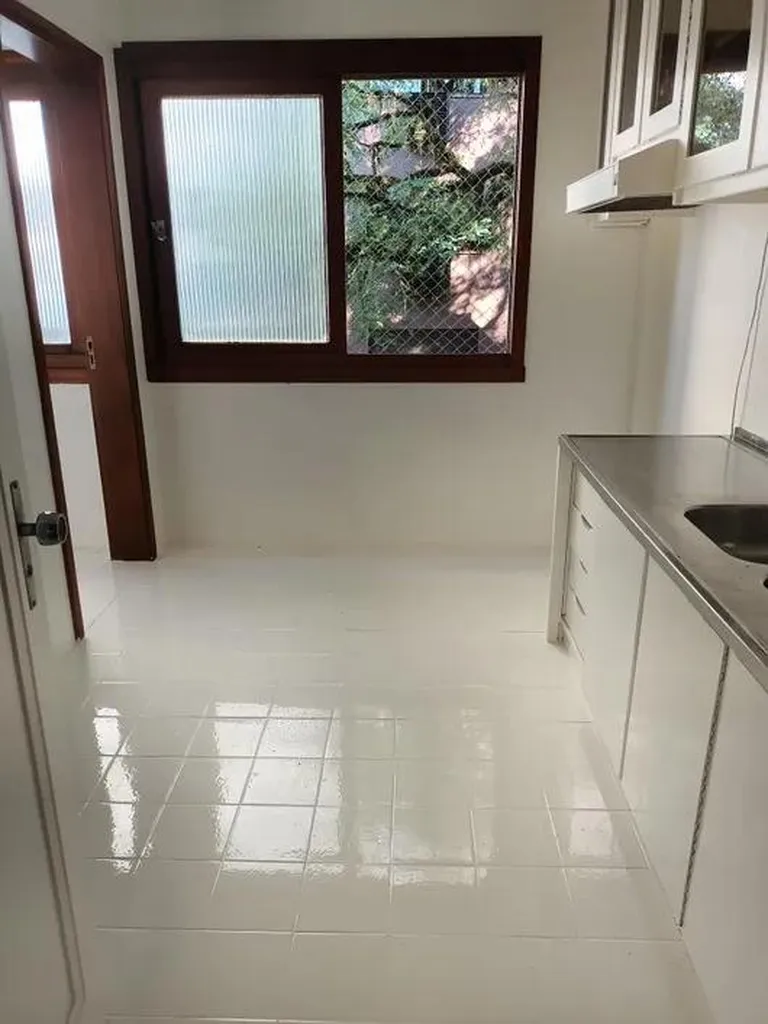 Apartamento para venda no bairro Moinhos de Vento em Porto Alegre