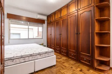 Apartamento para venda no bairro Centro Histórico em Porto Alegre