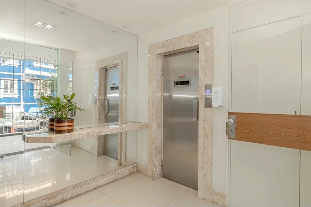 Apartamento para venda no bairro Independência em Porto Alegre