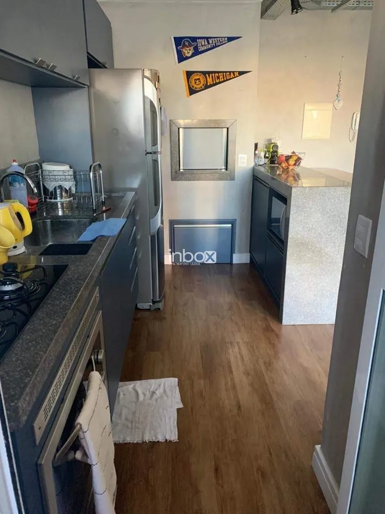 Apartamento para venda no bairro Petrópolis em Porto Alegre