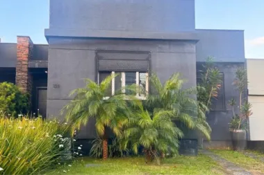 Casa em Condomínio para venda no bairro Lomba do Pinheiro em Porto Alegre