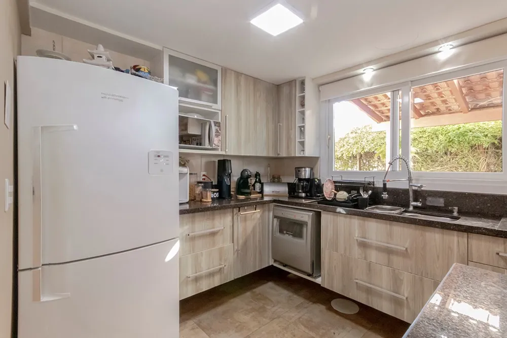 Casa para venda no bairro Lomba do Pinheiro em Porto Alegre