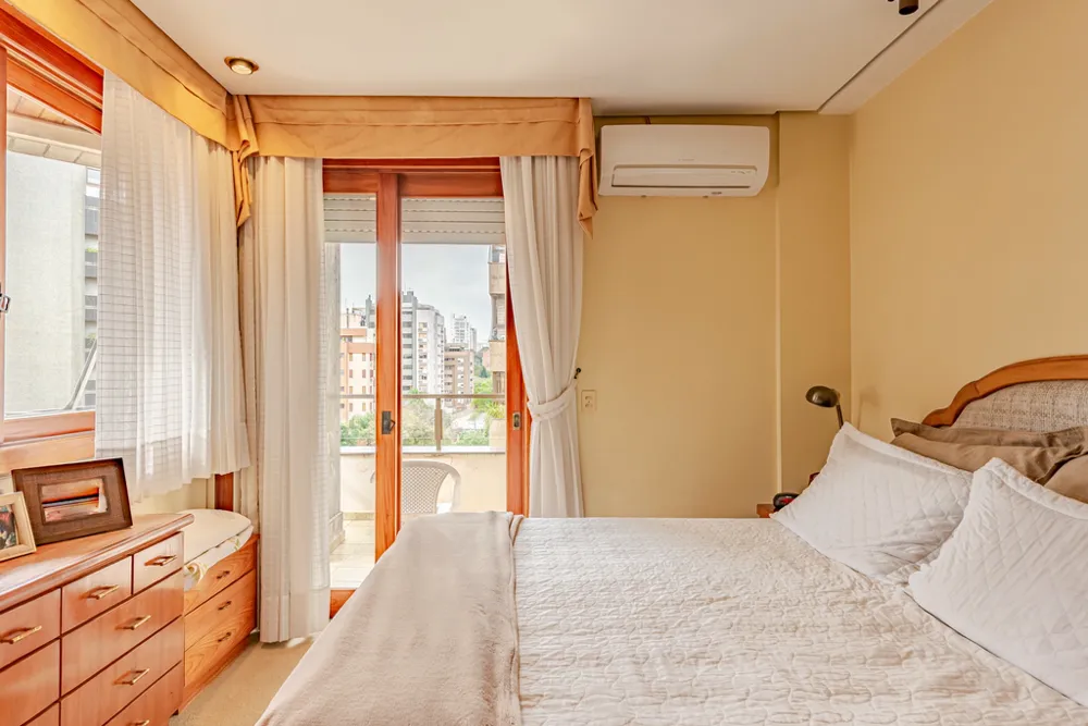 Cobertura Duplex para venda no bairro Bela Vista em Porto Alegre