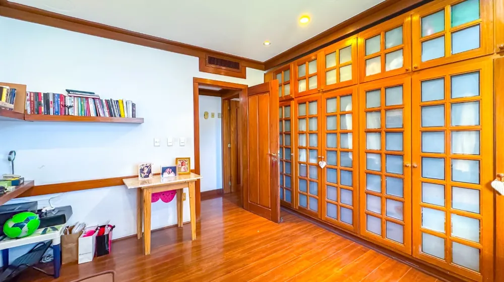 Cobertura Duplex para venda no bairro Petrópolis em Porto Alegre