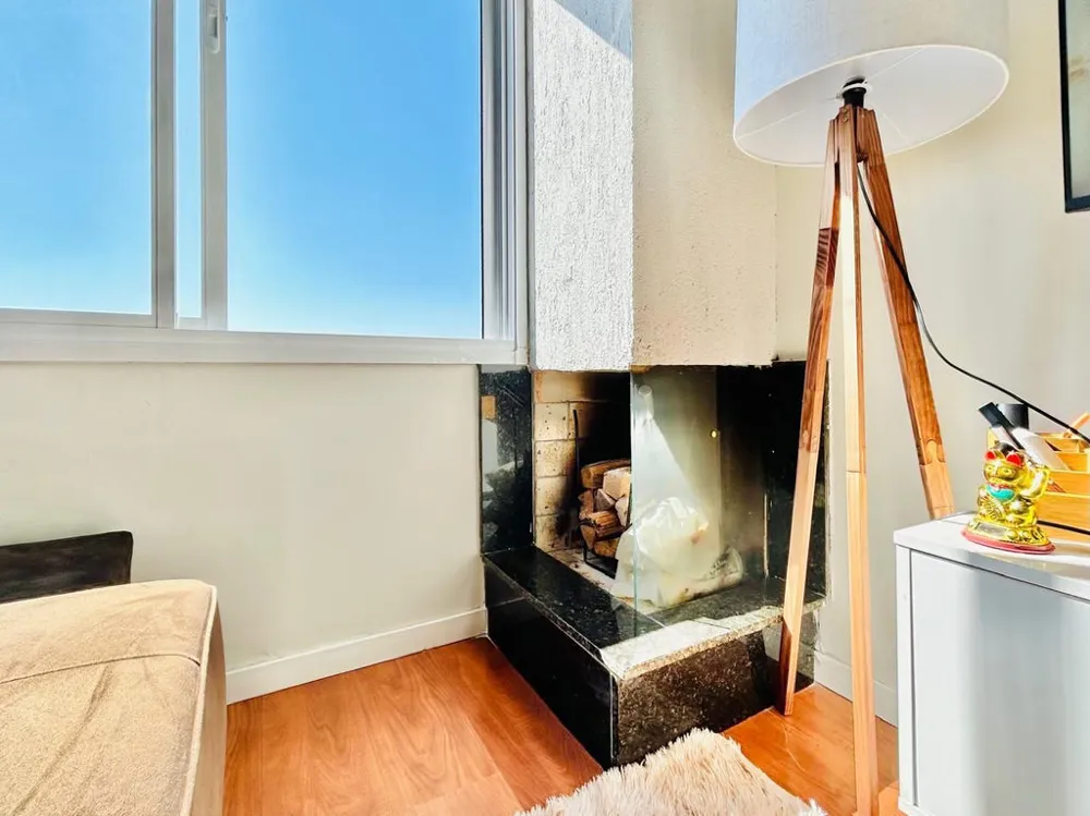 Apartamento para venda no bairro Três Figueiras em Porto Alegre
