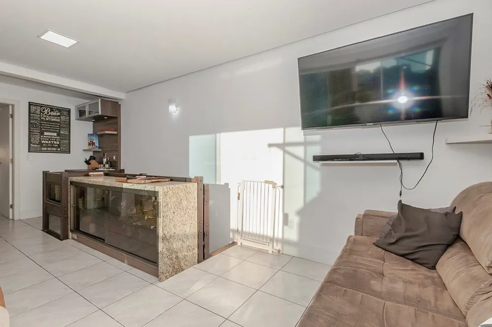 Cobertura Duplex para venda no bairro Nonoai em Porto Alegre