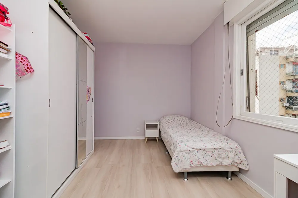 Apartamento para venda no bairro Centro Histórico em Porto Alegre