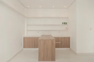 Sala para venda no bairro Petrópolis em Porto Alegre