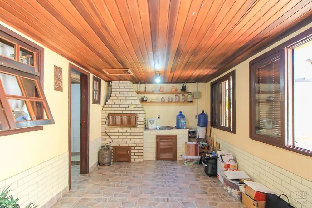 Casa para venda no bairro Cavalhada em Porto Alegre