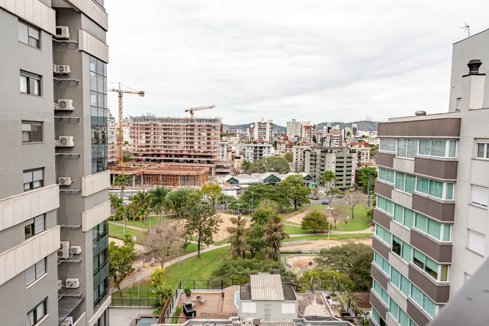 Cobertura Duplex para venda no bairro Bela Vista em Porto Alegre