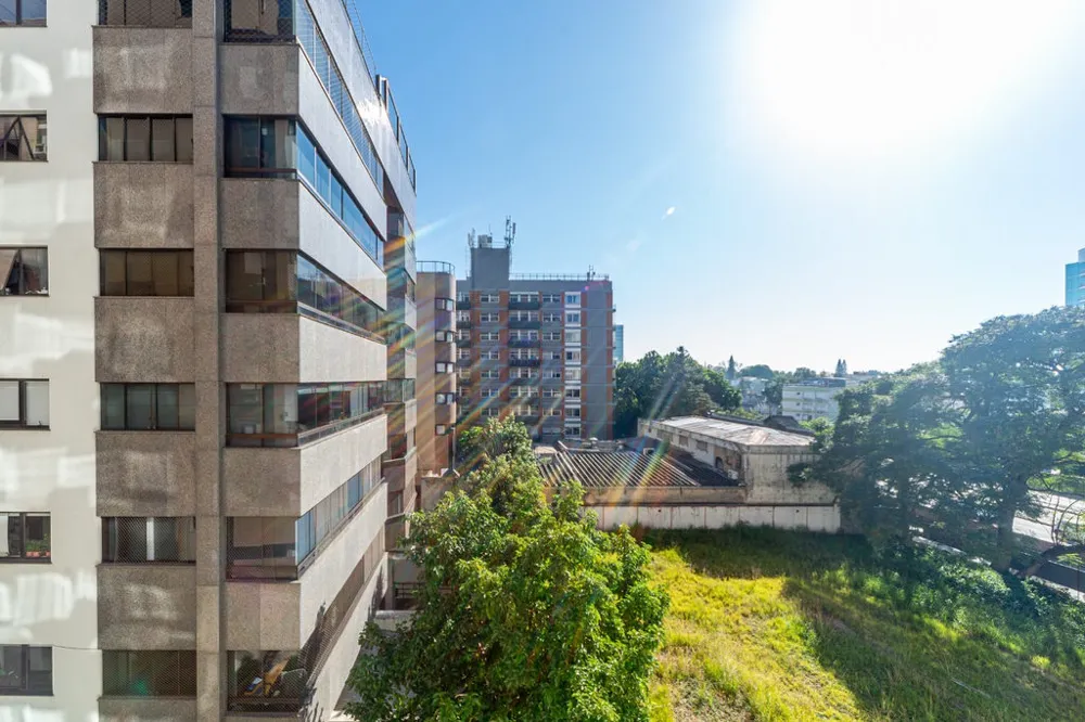 Apartamento para venda no bairro Petrópolis em Porto Alegre