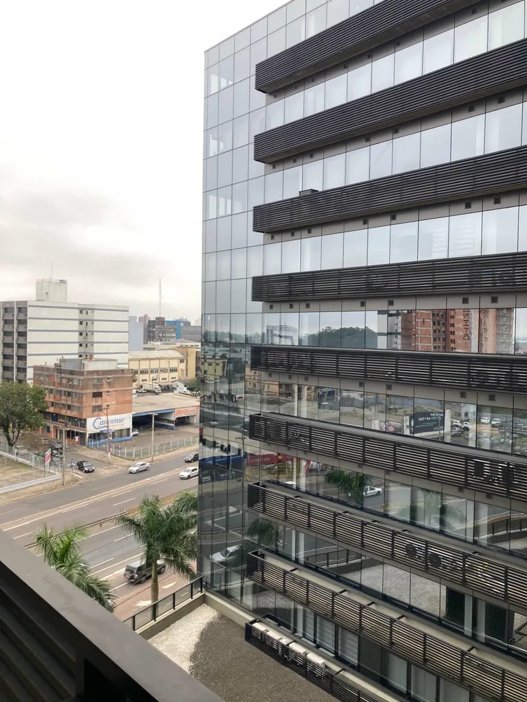 Sala para venda no bairro Centro em Canoas