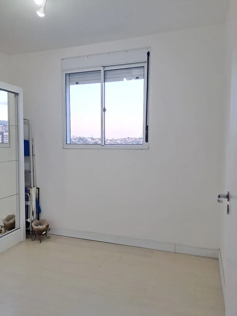 Apartamento para venda no bairro Teresópolis em Porto Alegre