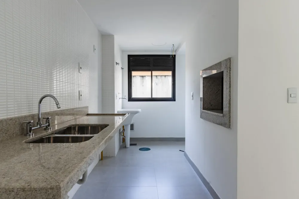 Apartamento para venda no bairro Menino Deus em Porto Alegre