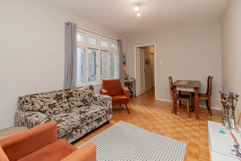 Apartamento para venda no bairro Rio Branco em Porto Alegre