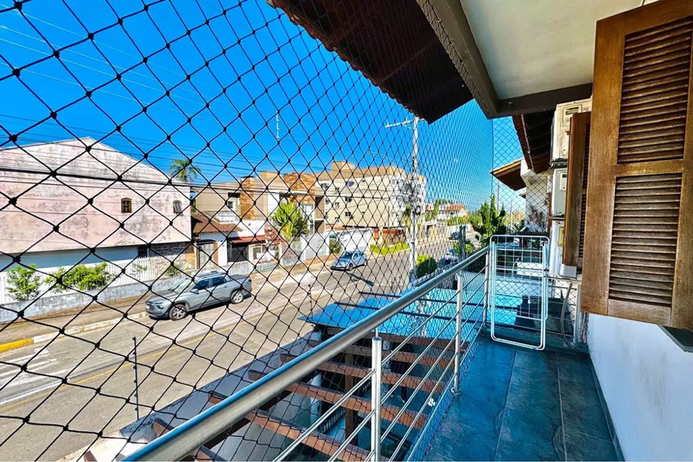 Casa para venda no bairro Nossa Senhora das Graças em Canoas