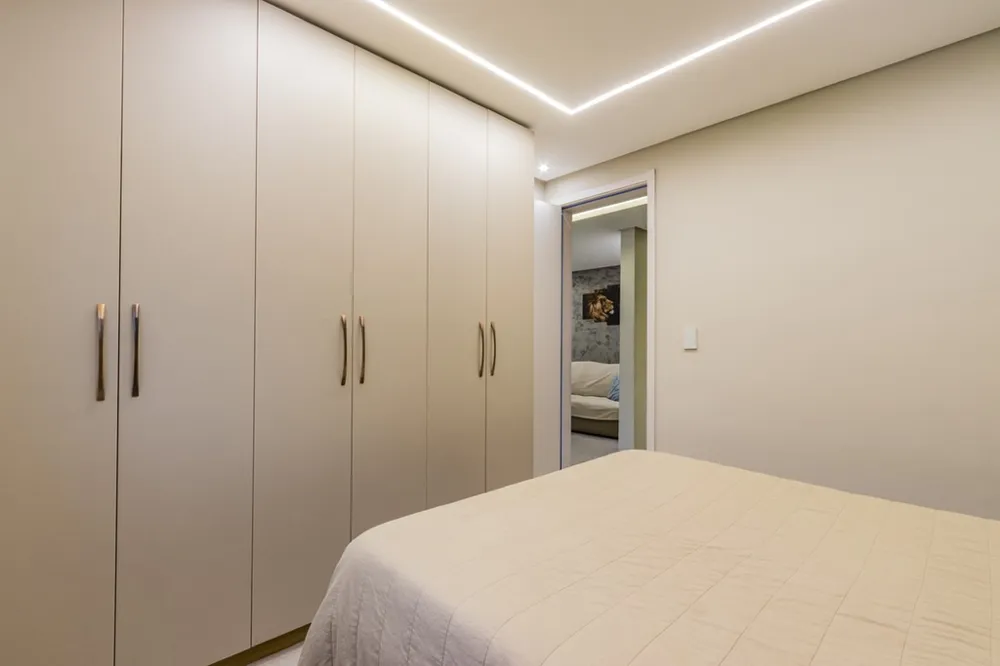 Apartamento para venda no bairro Lomba do Pinheiro em Porto Alegre
