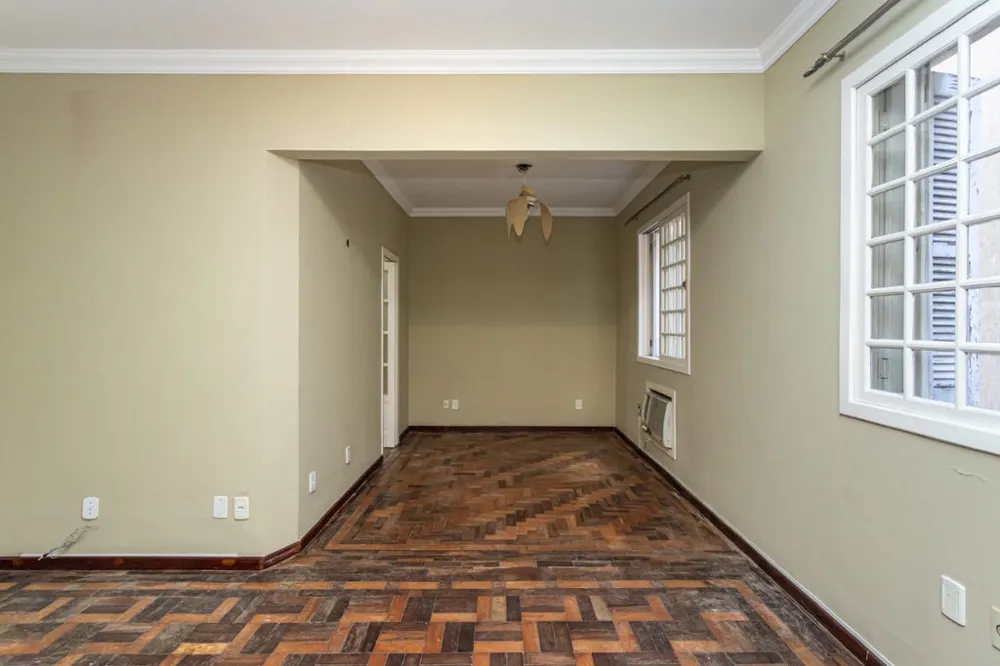 Apartamento para venda no bairro Centro Histórico em Porto Alegre