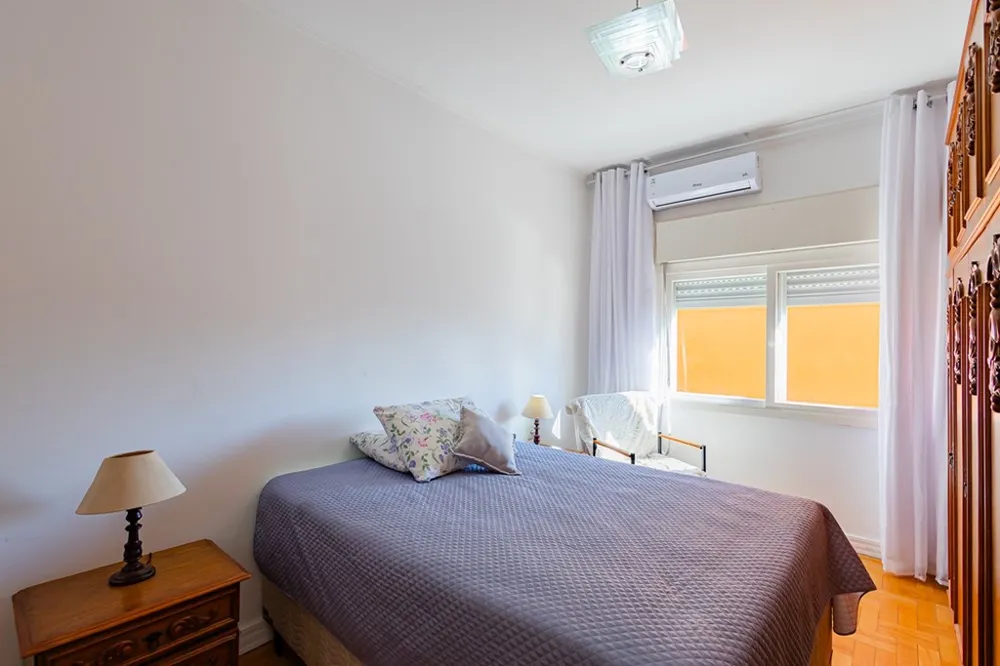 Apartamento para venda no bairro Centro Histórico em Porto Alegre