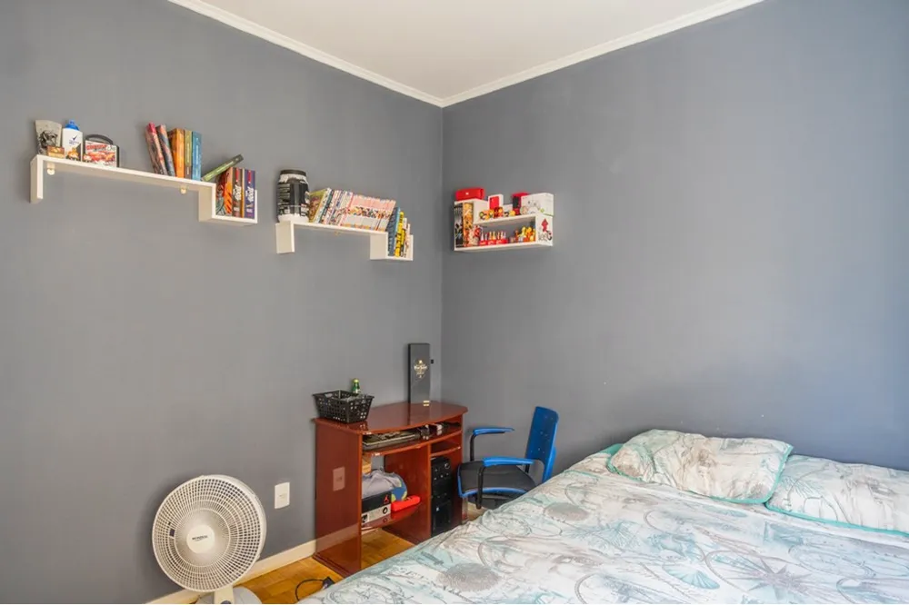 Apartamento para venda no bairro Medianeira em Porto Alegre