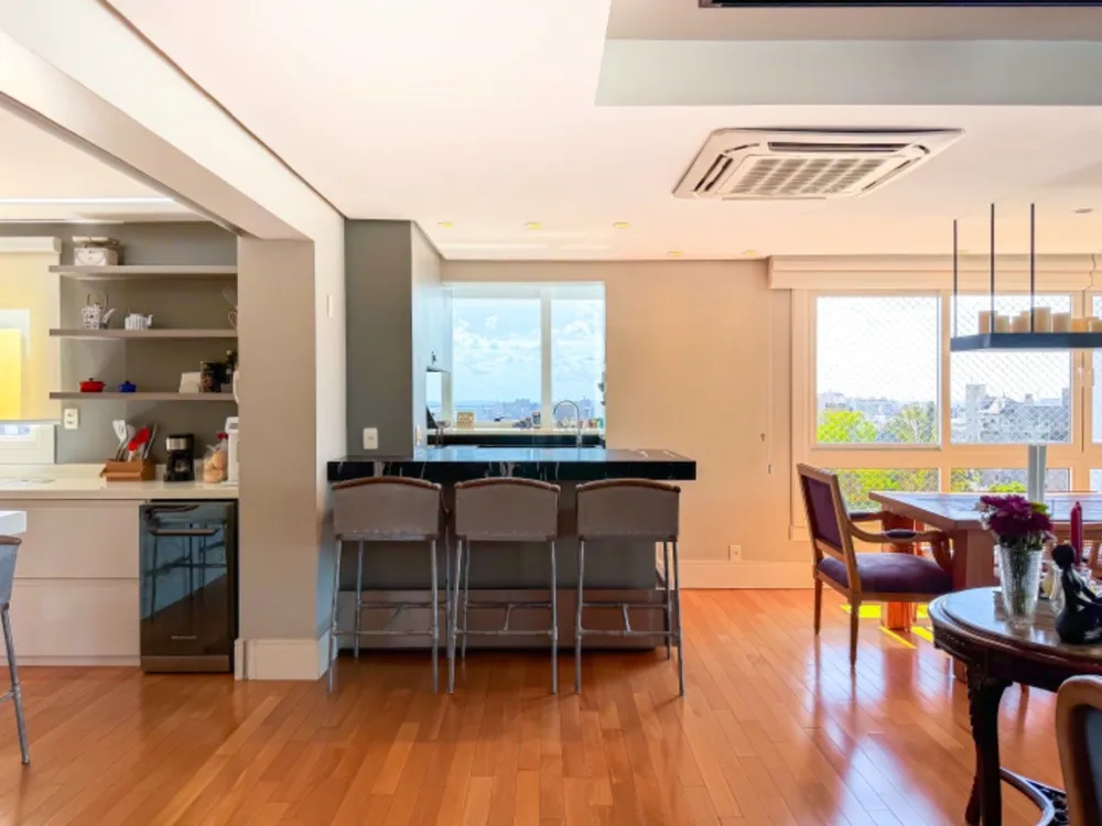 Apartamento para venda no bairro Bela Vista em Porto Alegre