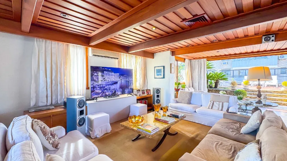 Cobertura Duplex para venda no bairro Petrópolis em Porto Alegre