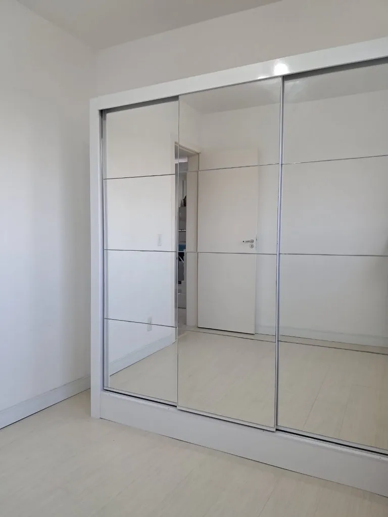 Apartamento para venda no bairro Teresópolis em Porto Alegre