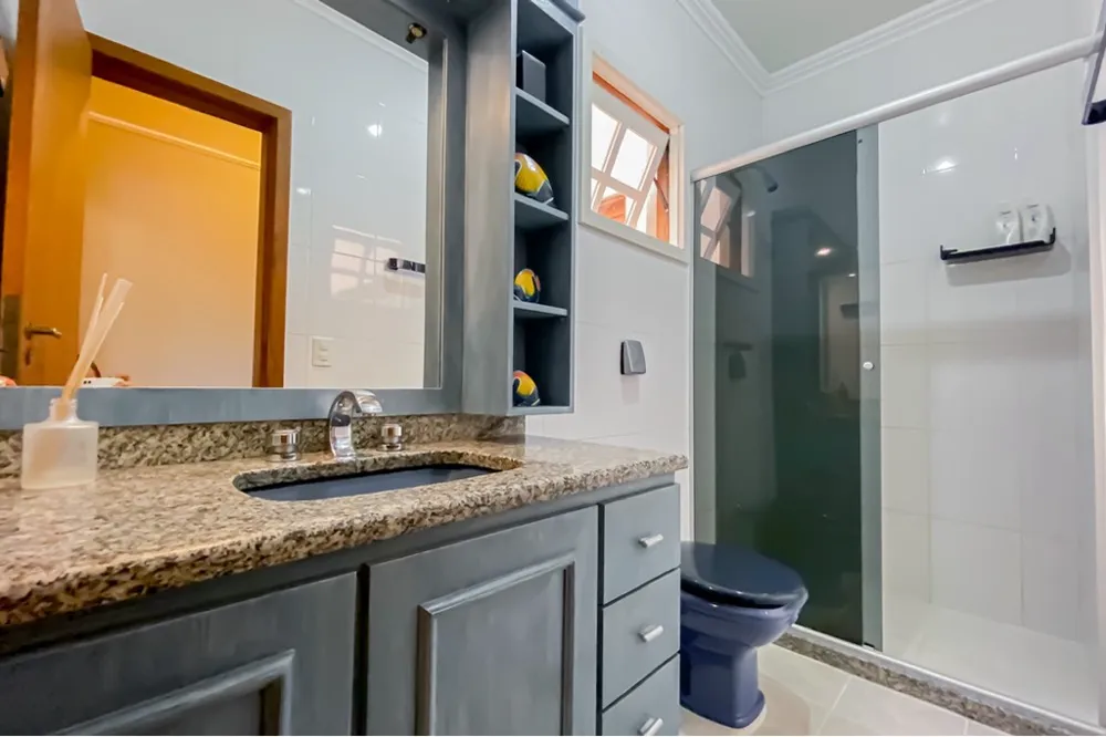 Casa para venda no bairro Teresópolis em Porto Alegre