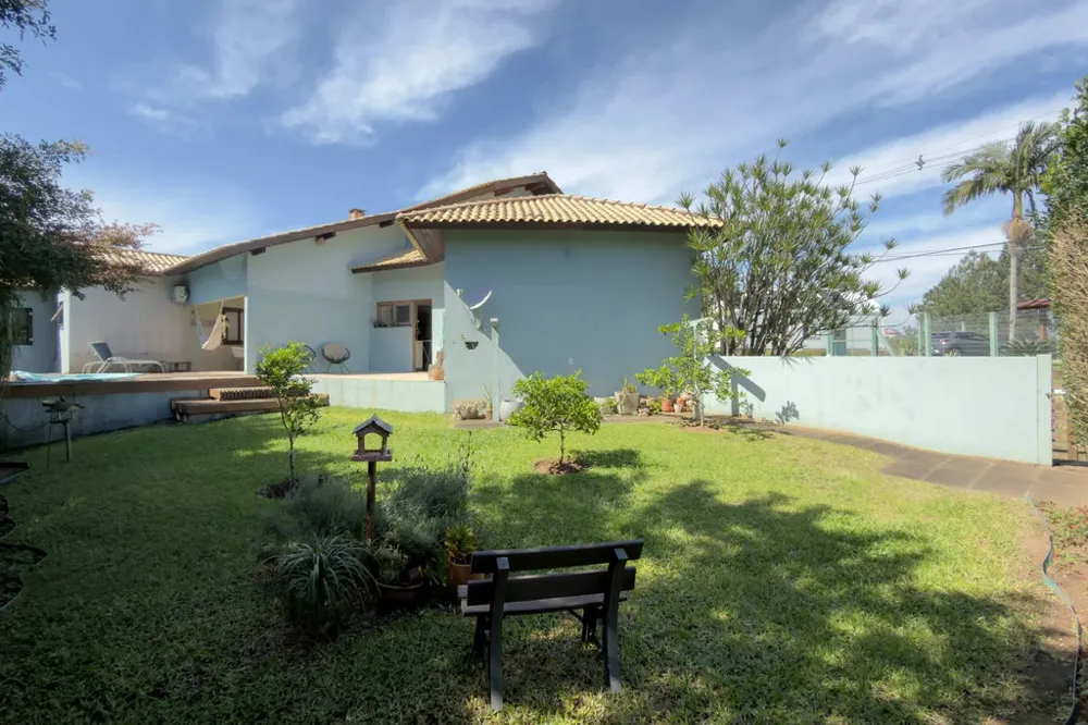 Casa em Condomínio para venda no bairro Elsa em Viamão