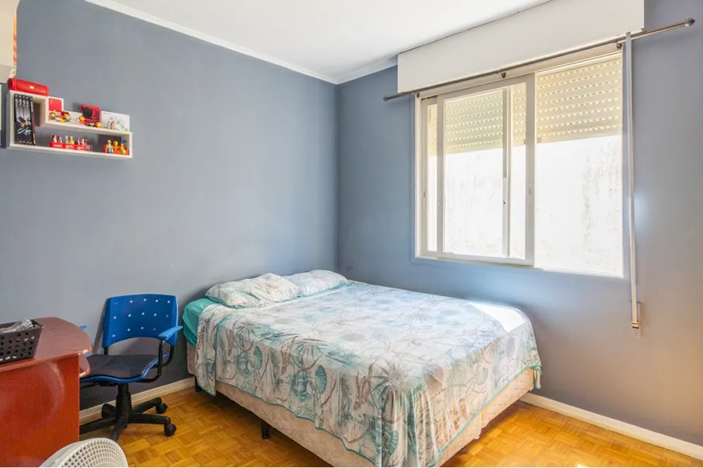 Apartamento para venda no bairro Medianeira em Porto Alegre