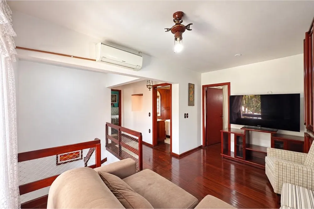 Casa para venda no bairro Ipanema em Porto Alegre