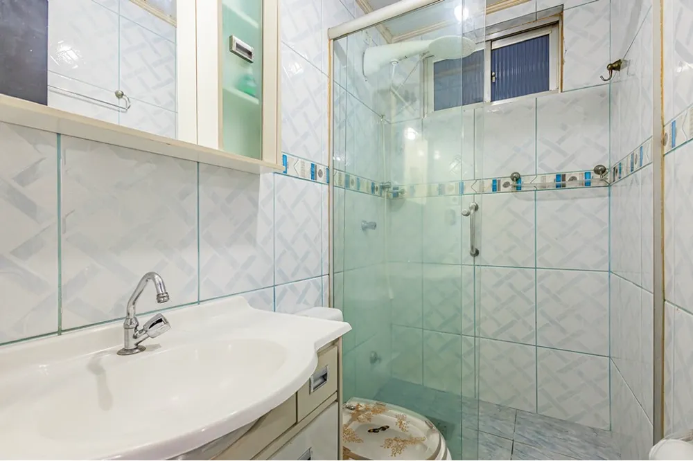 Apartamento para venda no bairro Santo Antônio em Porto Alegre