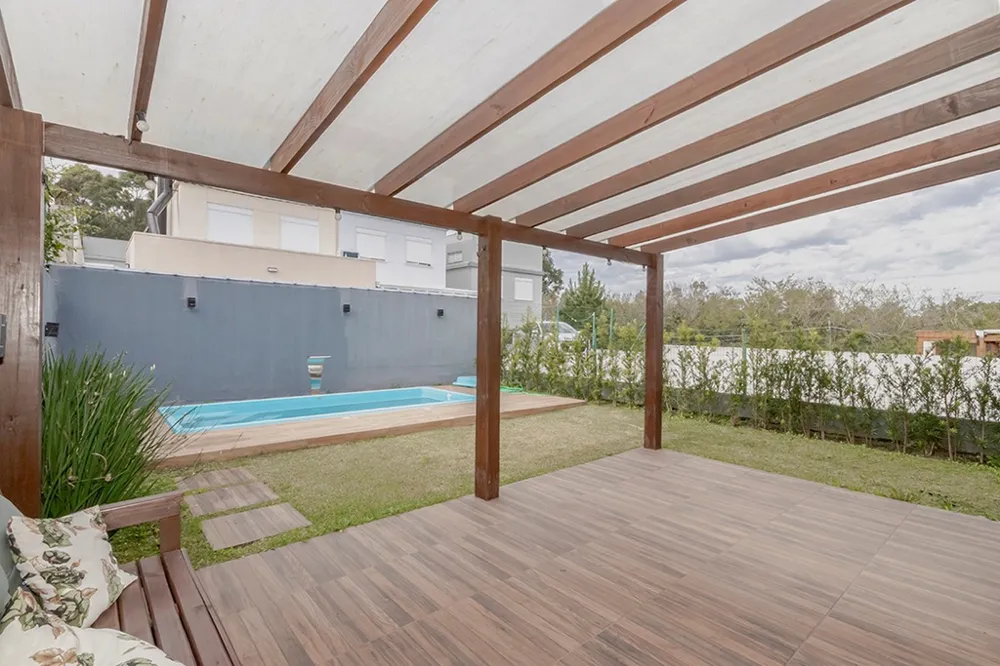 Casa em Condomínio para venda no bairro Lomba do Pinheiro em Porto Alegre
