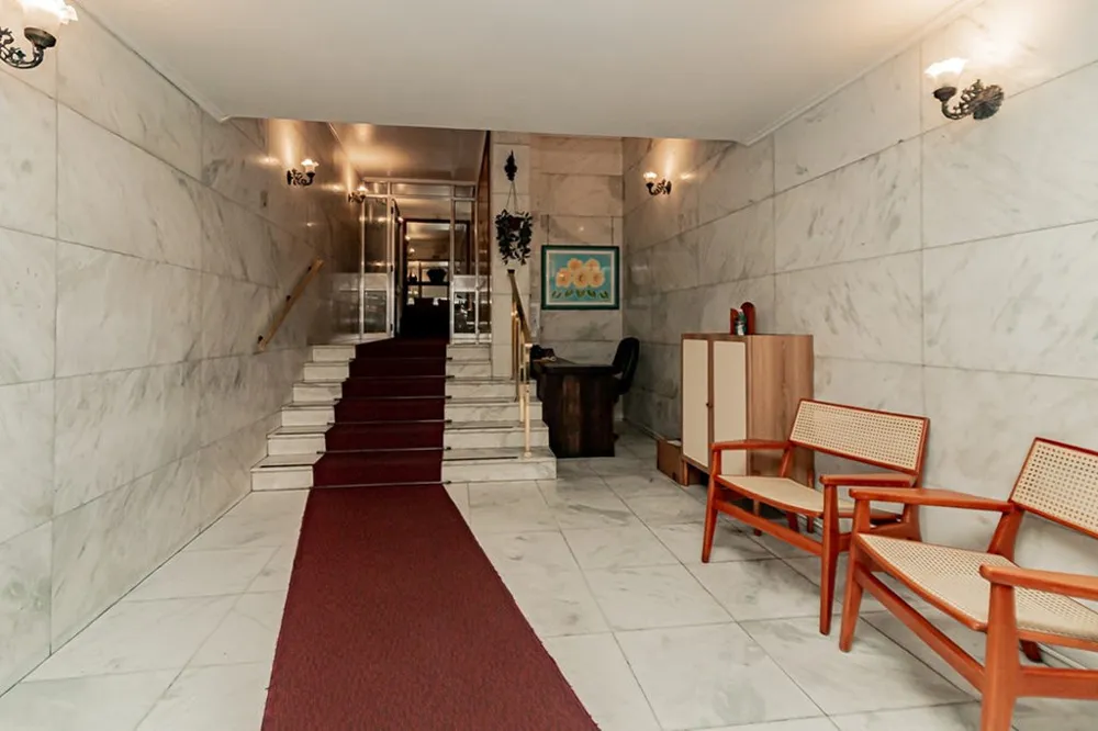 Apartamento para venda no bairro Centro Histórico em Porto Alegre