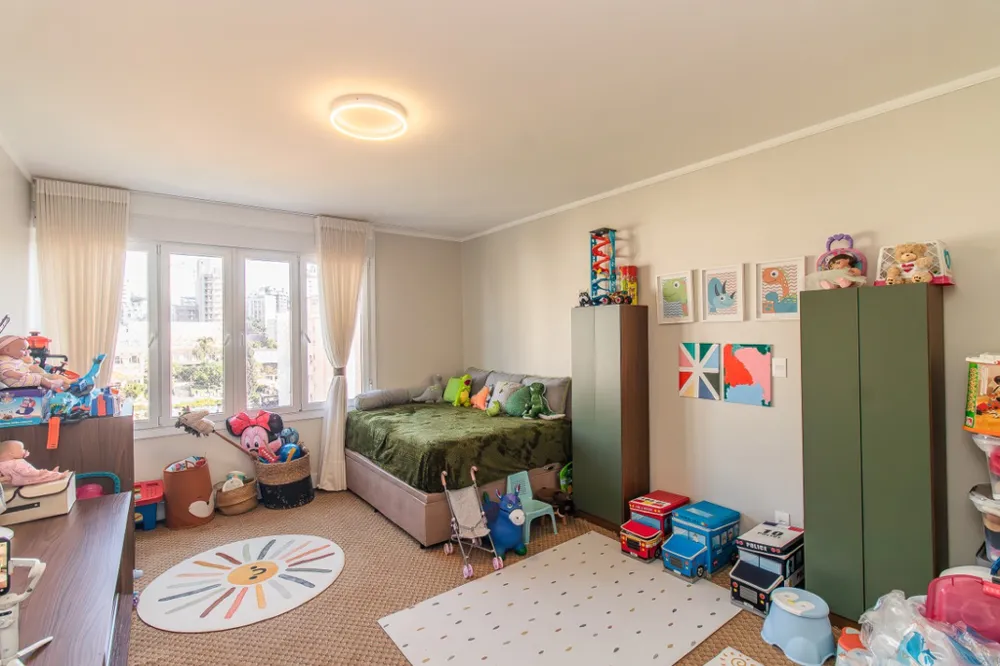 Apartamento para venda no bairro Moinhos de Vento em Porto Alegre