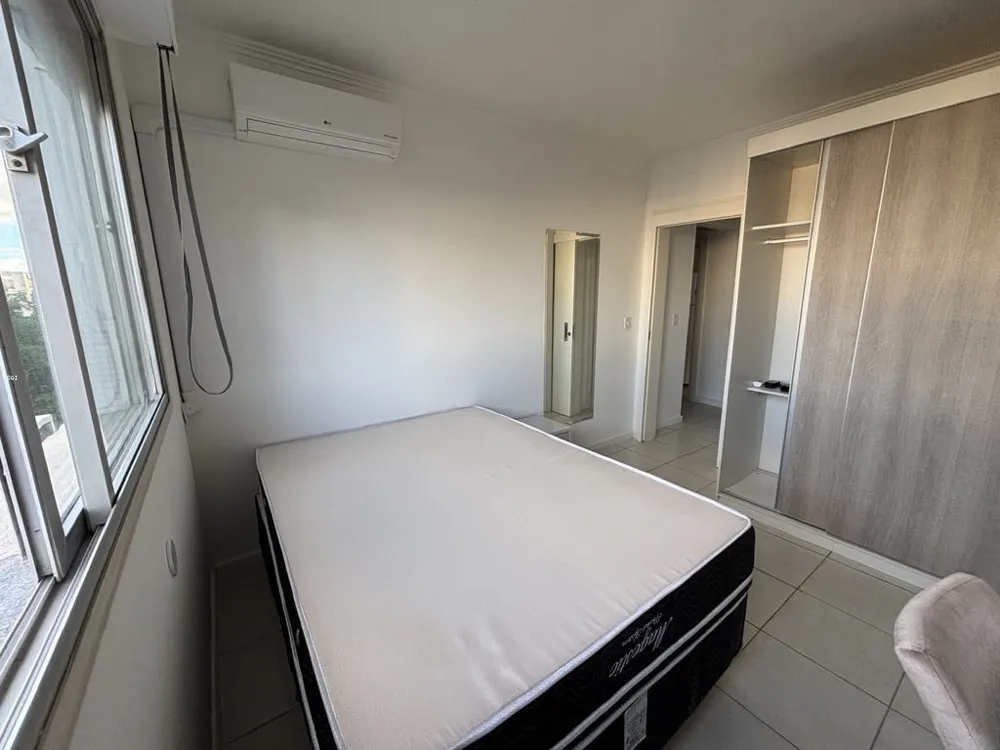 Apartamento para venda no bairro Centro Histórico em Porto Alegre
