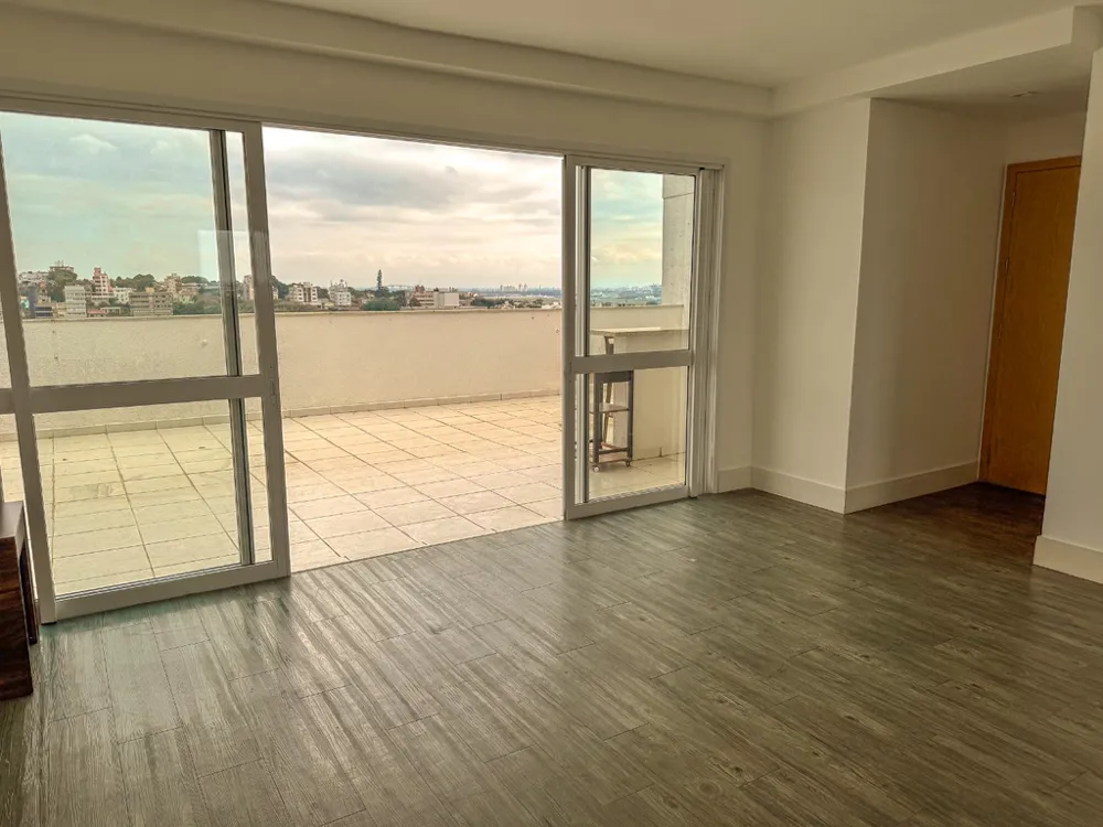 Cobertura Horizontal para venda no bairro Jardim Lindóia em Porto Alegre