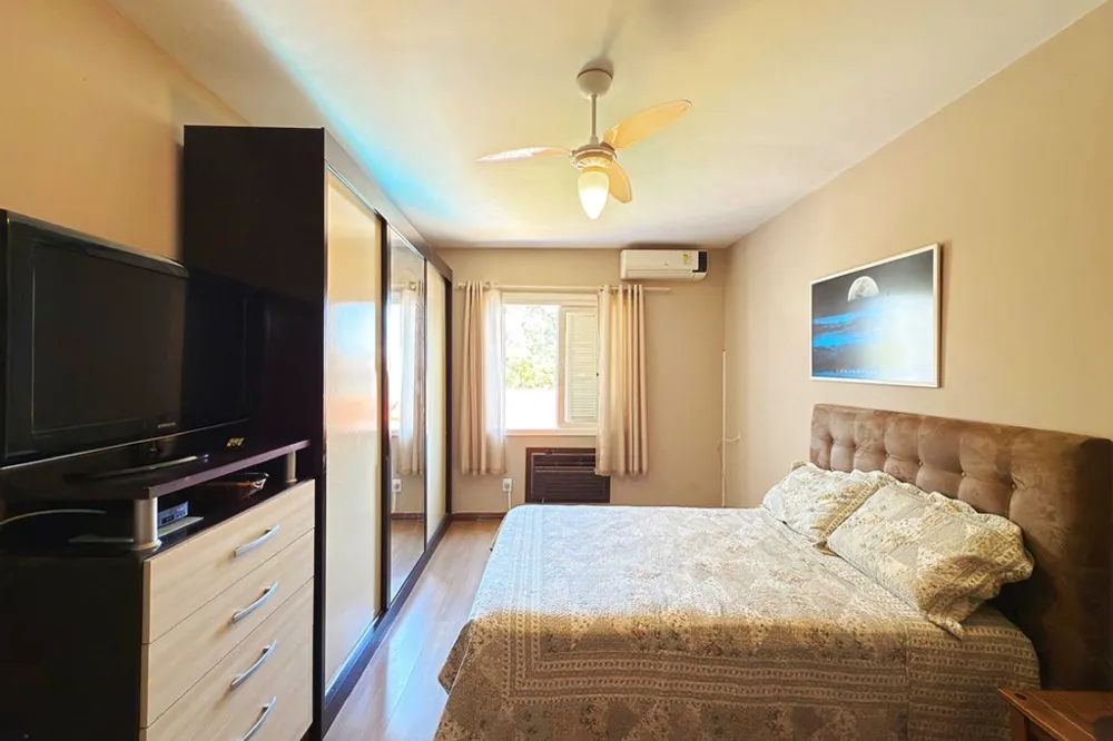 Casa para venda no bairro Ipanema em Porto Alegre