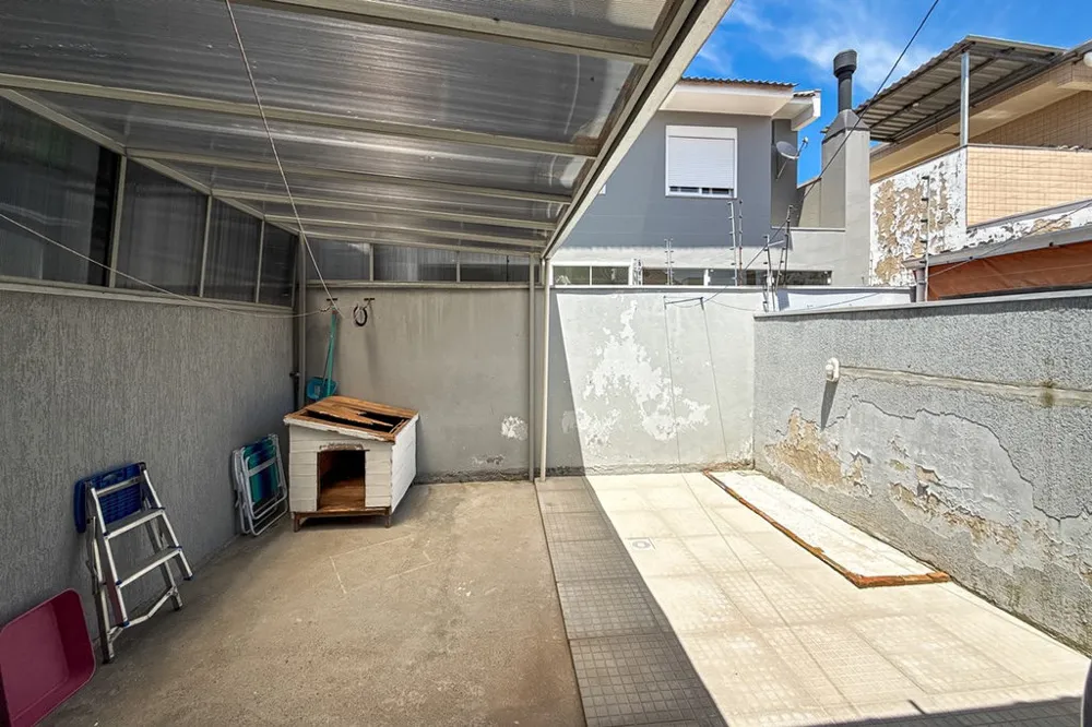 Casa para venda no bairro Igara em Canoas
