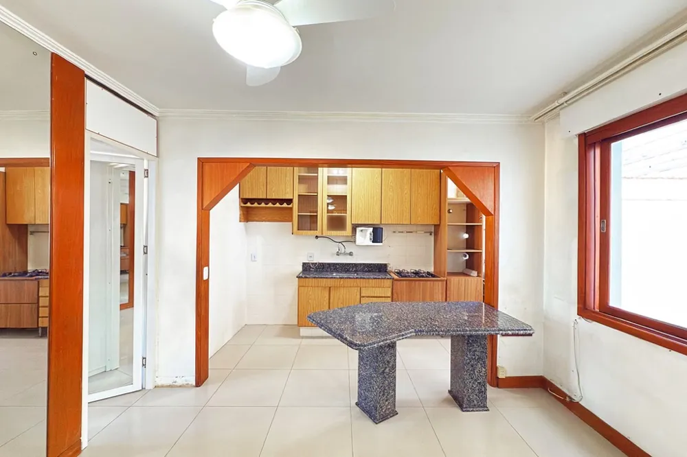 Apartamento para venda no bairro Centro Histórico em Porto Alegre