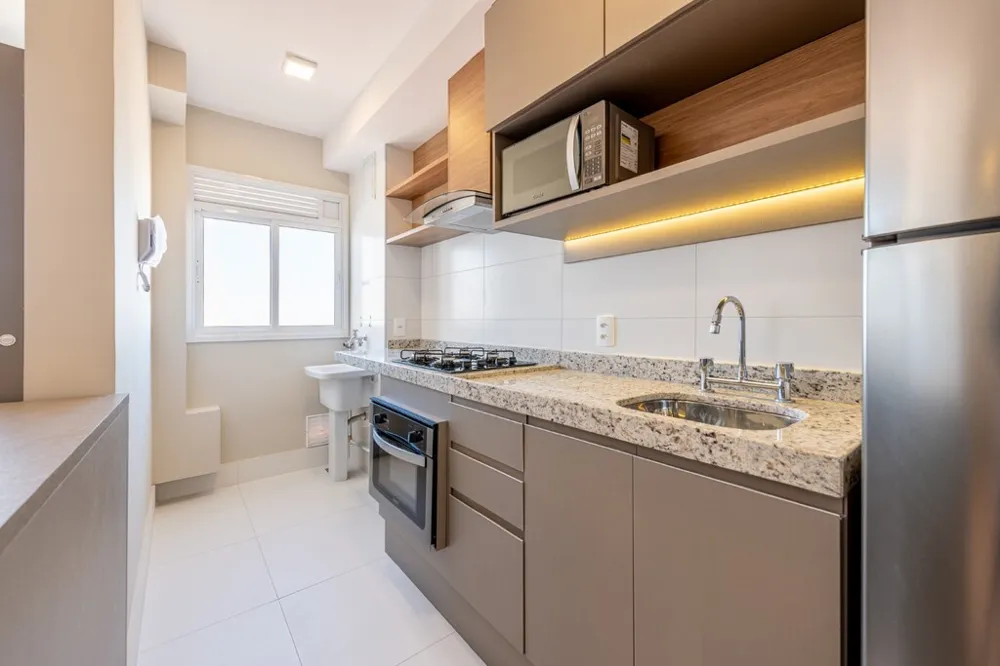 Apartamento para venda no bairro Passo da Areia em Porto Alegre