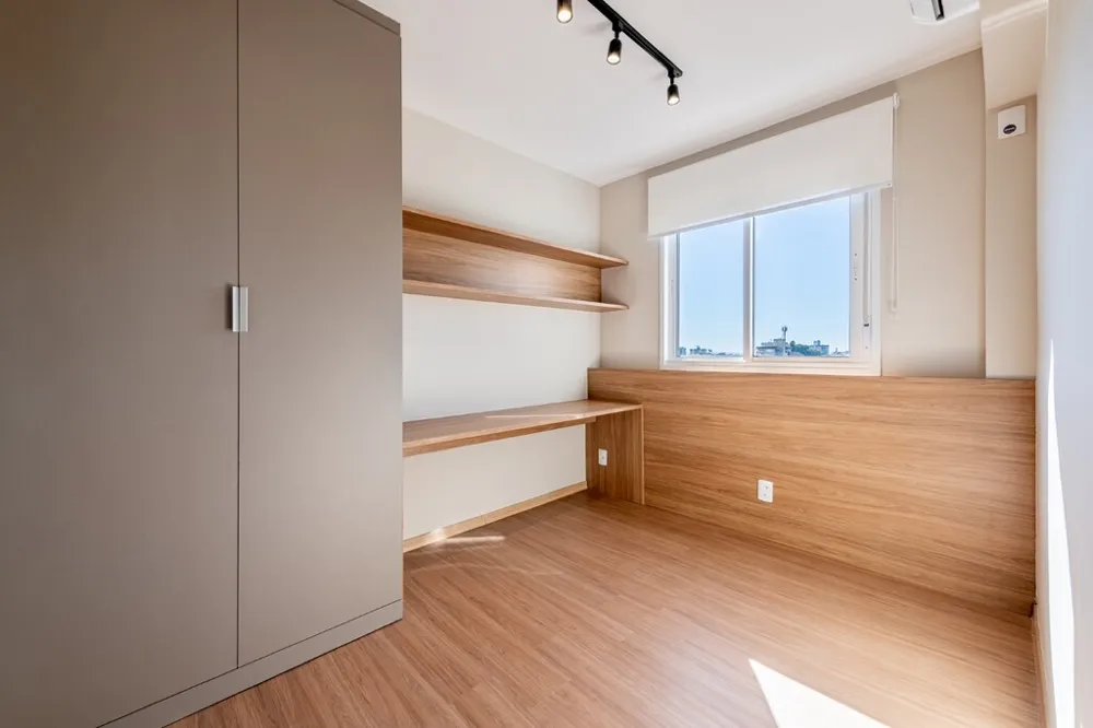 Apartamento para venda no bairro Passo da Areia em Porto Alegre