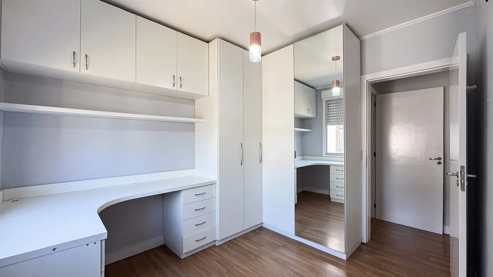 Apartamento para venda no bairro Camaquã em Porto Alegre