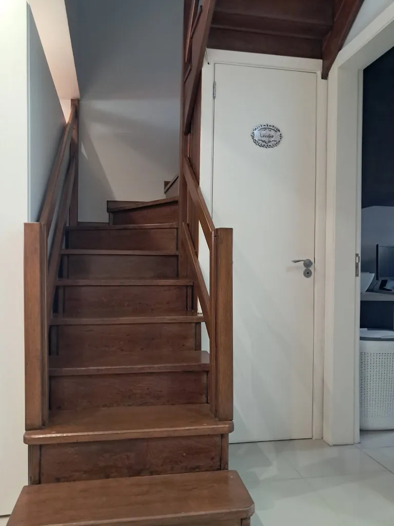 Casa em Condomínio para venda no bairro Humaitá em Porto Alegre